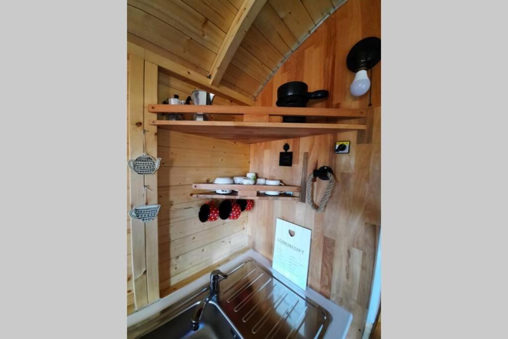 Апартаменты Autarkes Tiny House Mit Rheinblick Rumikon Экстерьер фото