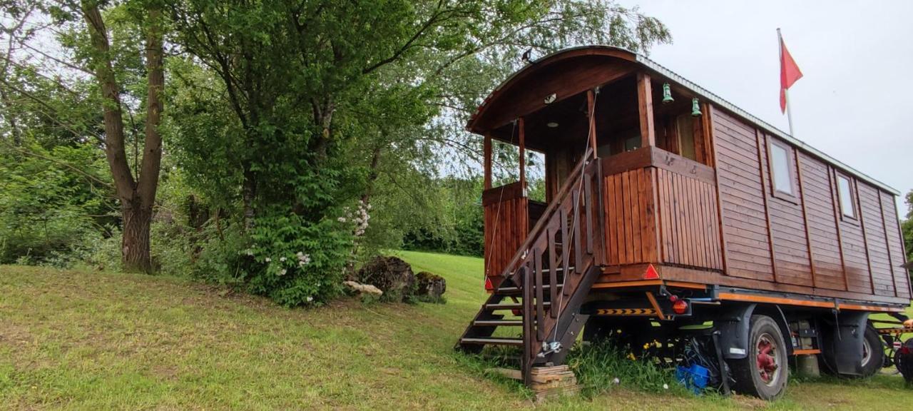 Апартаменты Autarkes Tiny House Mit Rheinblick Rumikon Экстерьер фото